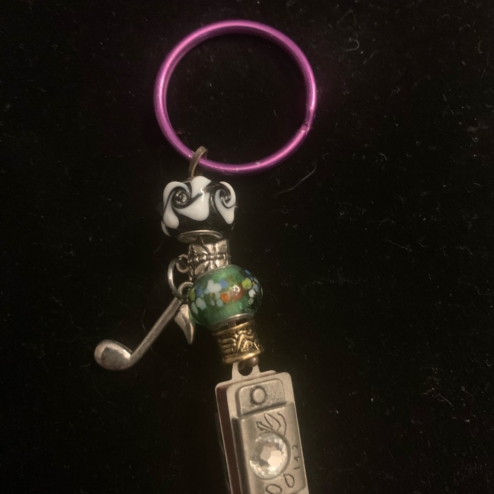 Keychain !!! - Picture 3 of 3